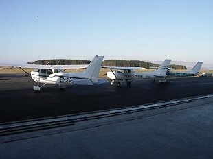 3 cessna light aircraft on the apron at Sligo Airport